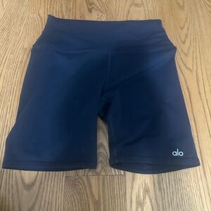 Alo bikers shorts